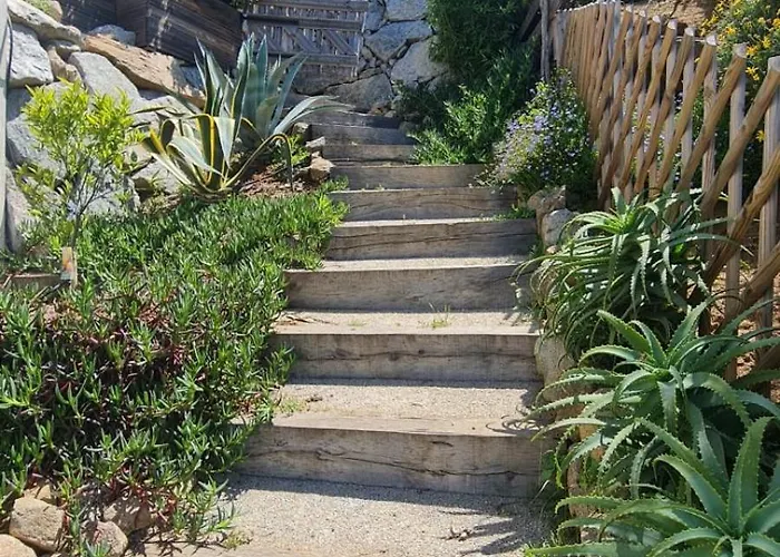 New Quiet Upscale Air-conditioned T2 With Heated Pool & Sea View Villa *