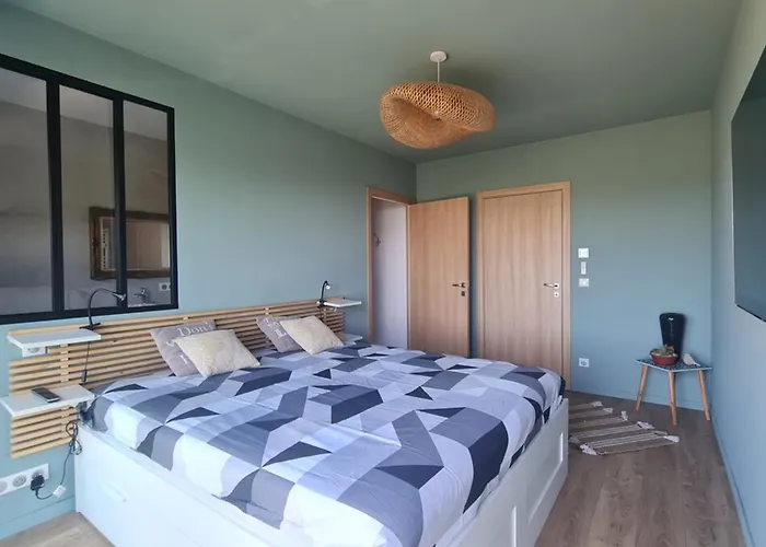 Vila New Quiet Upscale Air-conditioned T2 With Heated Pool & Sea View